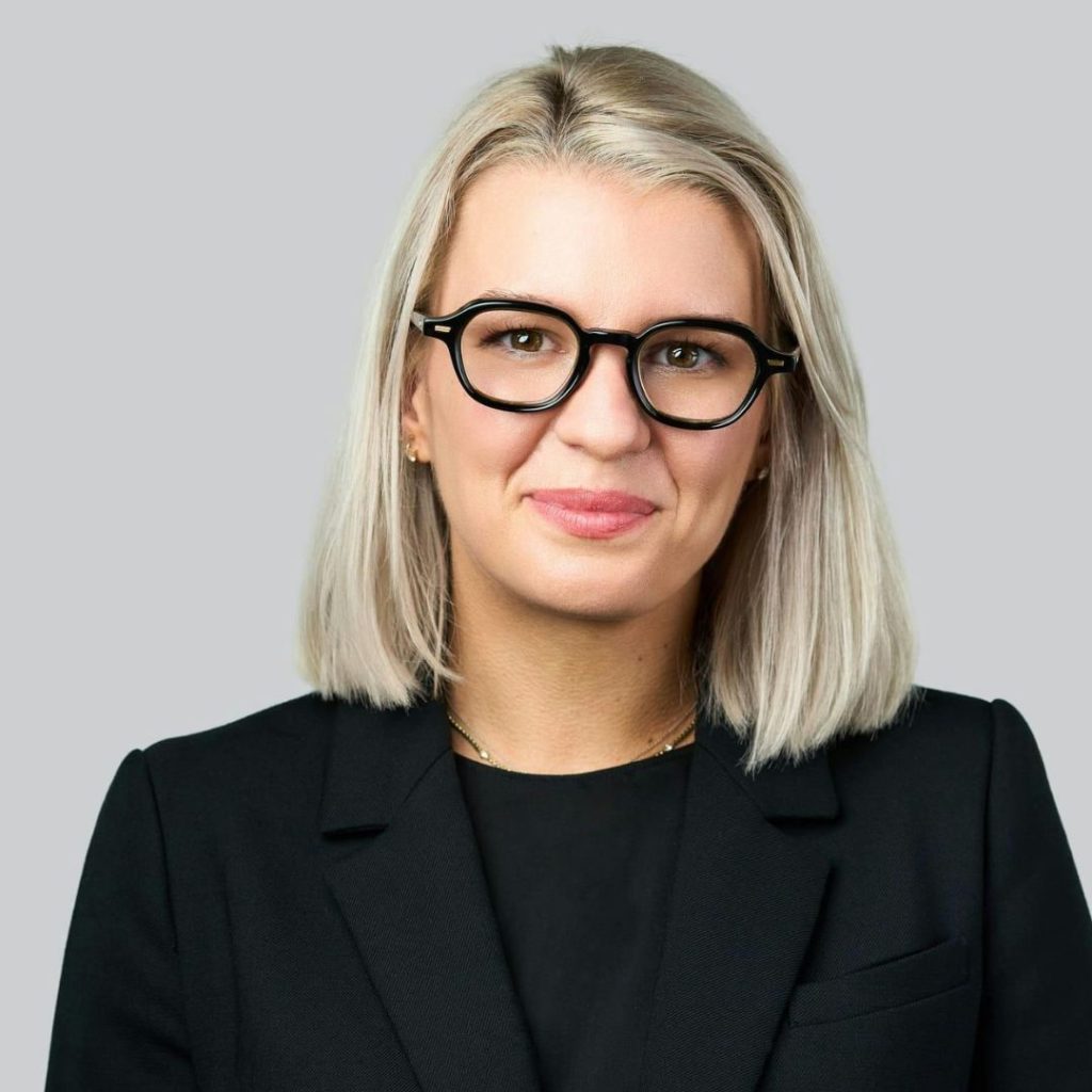 Biometric Measuring for Perfectly Fitting Multifocal Glasses